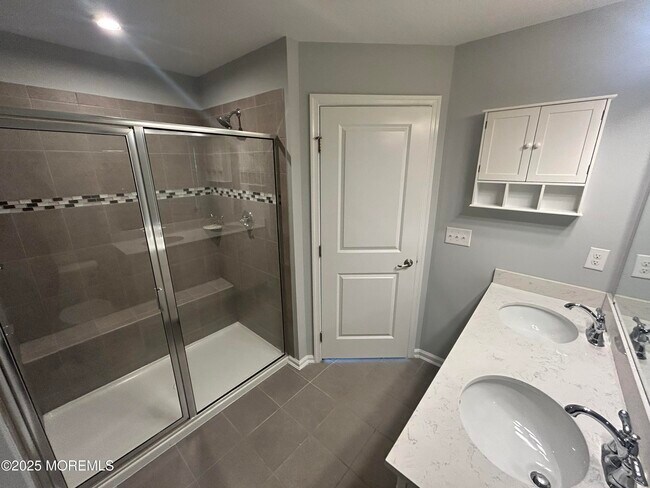 Building Photo - 201 Rio Grande Dr