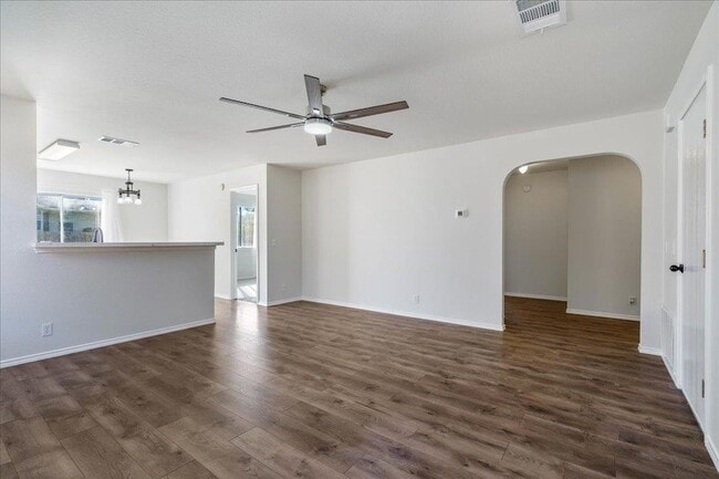 Building Photo - 304 Watergate Way