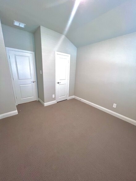 Building Photo - 2367 Aspen Hl Dr