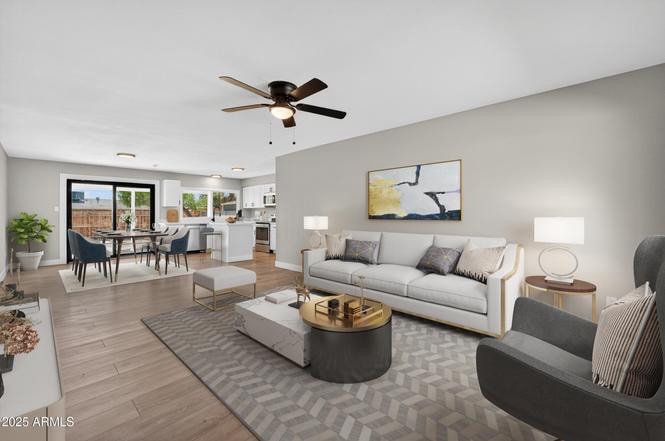 Building Photo - 5039 W Vernon Ave