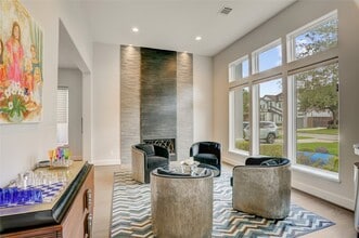 Building Photo - 4806 Wedgewood Dr