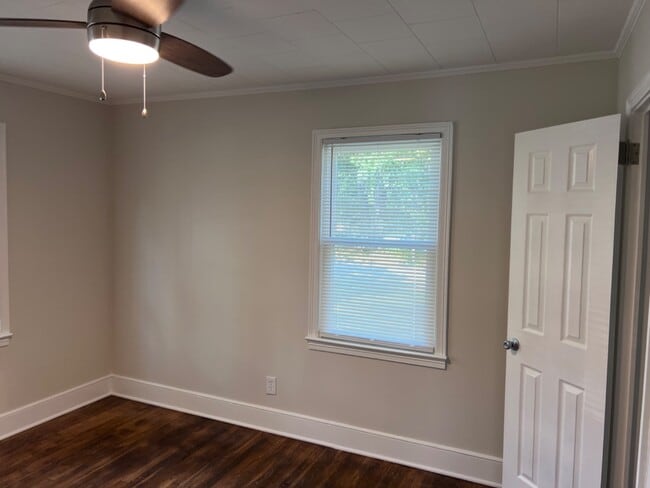 Building Photo - 486 Hope St