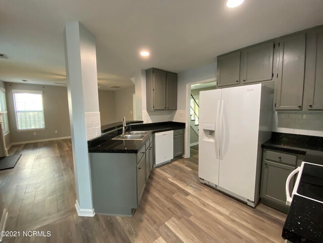 Building Photo - 5408 Ibis Ct