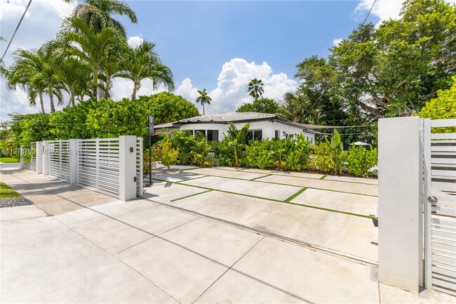 Building Photo - 741 NE 87th St