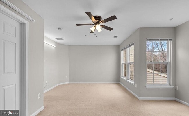 Building Photo - 2133 Bexley Dr