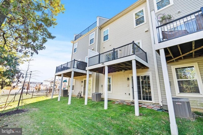 Building Photo - 7959 Alchemy Wy