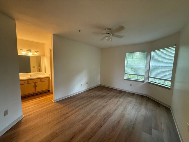 Building Photo - Mesa 6 LLC - Bermuda Dunes Units