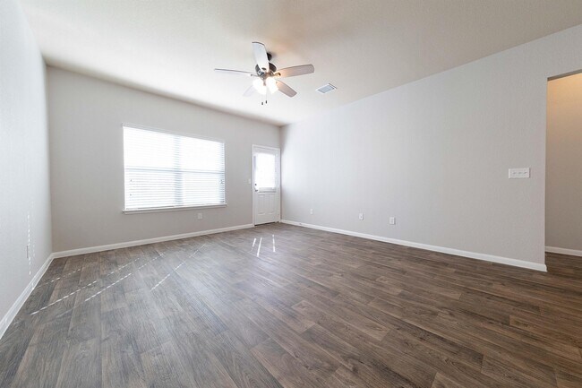 Building Photo - 3011 Tilmon Ln.