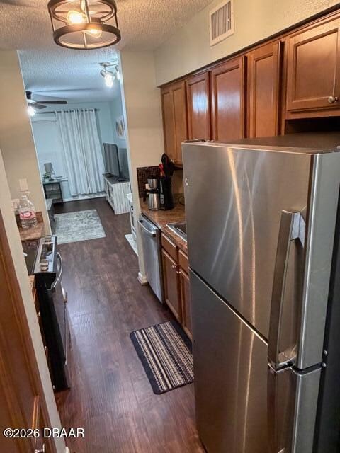 Building Photo - 1401 S Palmetto Ave