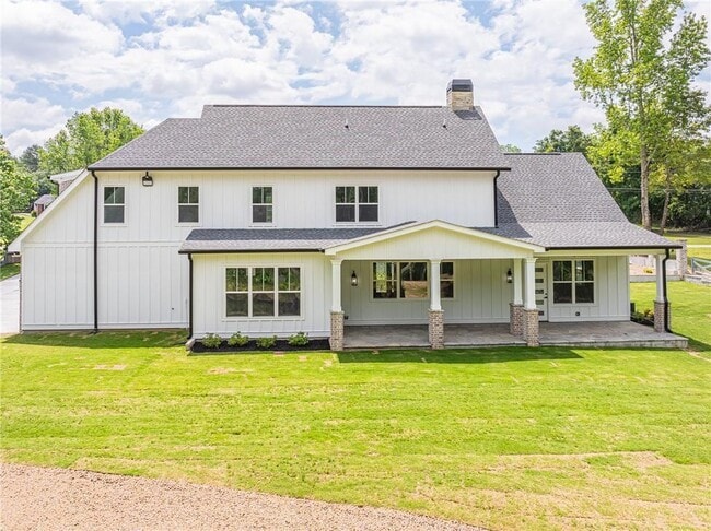 Building Photo - 140 Maranatha Trail