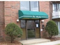 Building Photo - 1186 Worcester Rd