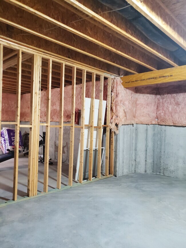 Building Photo - 13973 Catalina Dr