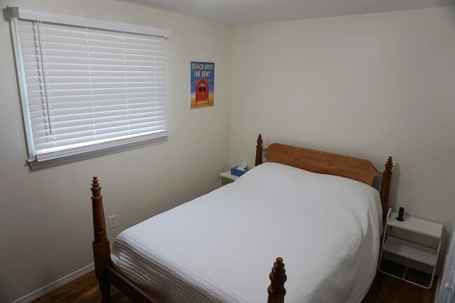 Building Photo - 21 Heritage Cir