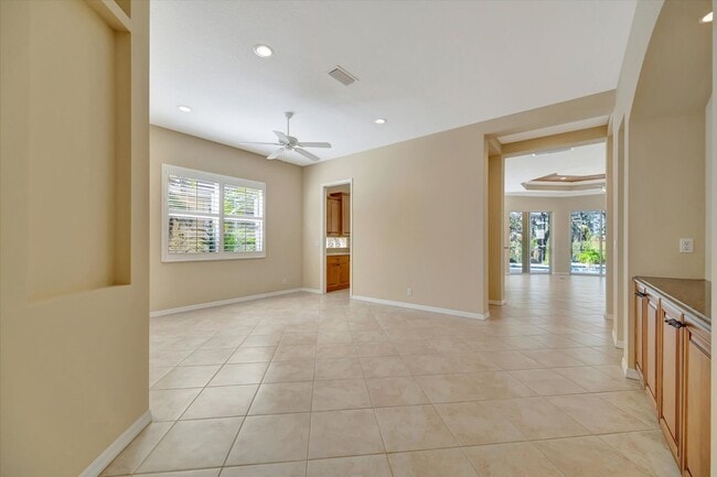 Building Photo - Lakewood Ranch Country Club Pool Home