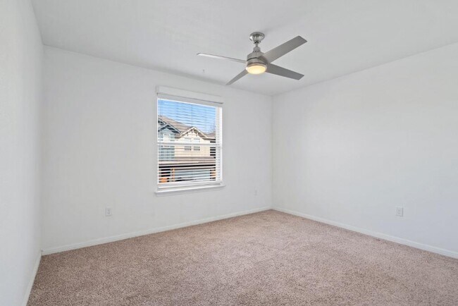 Building Photo - 5804 Loblolly Ln