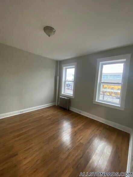 Building Photo - 1193 Commonwealth Ave