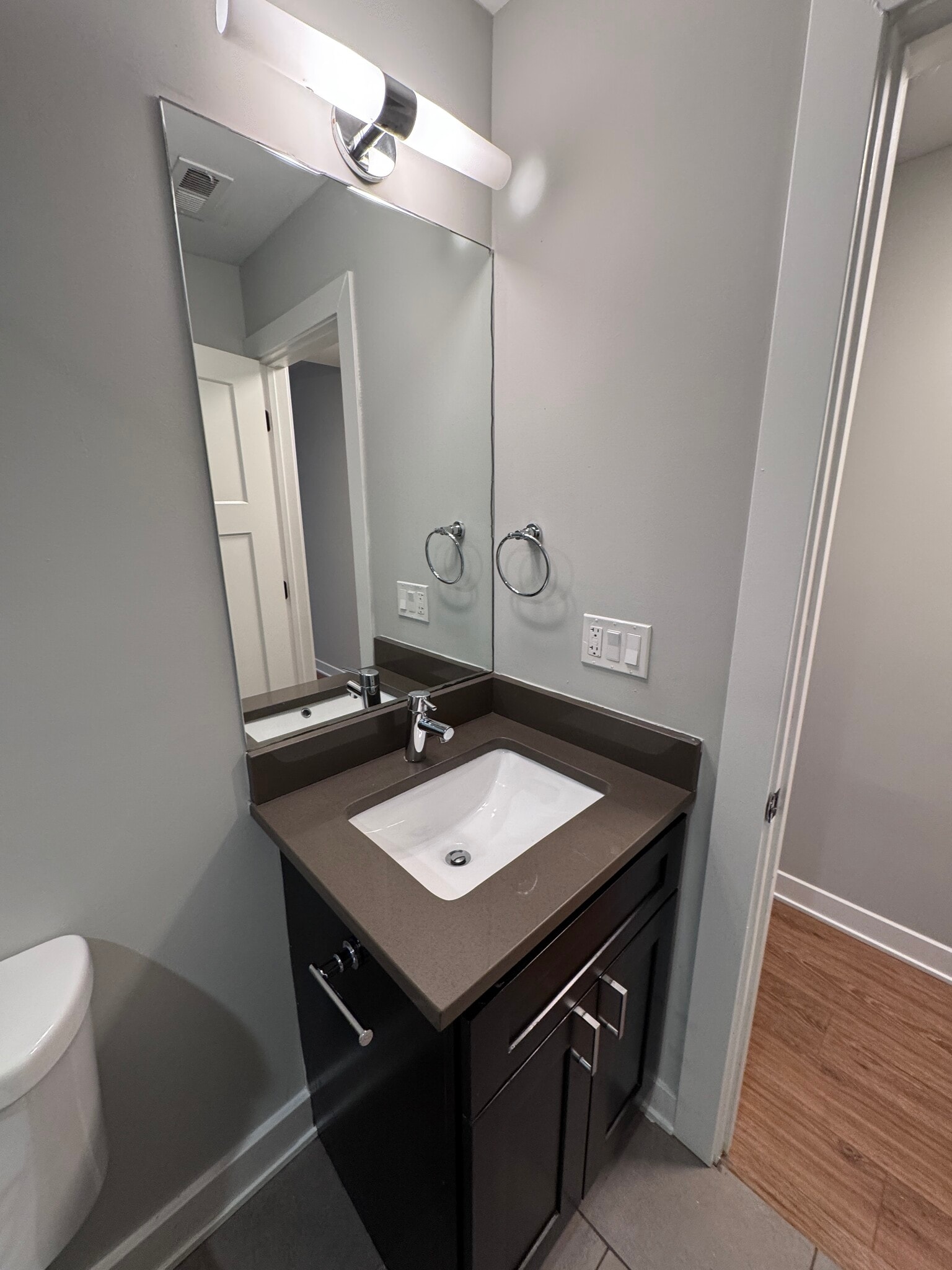 Building Photo - 4628 N Leavitt St