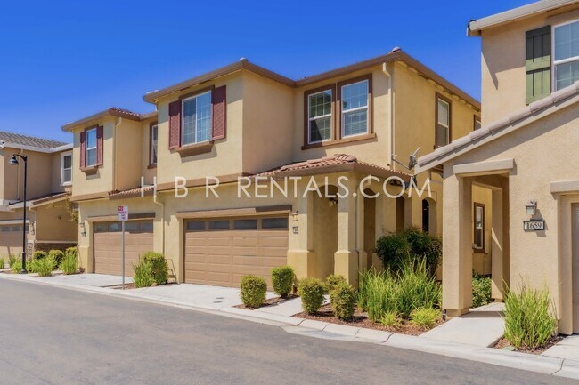 Building Photo - Spacious 4-Bedroom with Granite Finishes in Tracy – Your Dream Home Awaits!