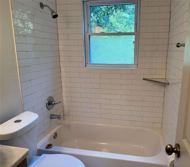 Building Photo - 2093 Verbena St NW