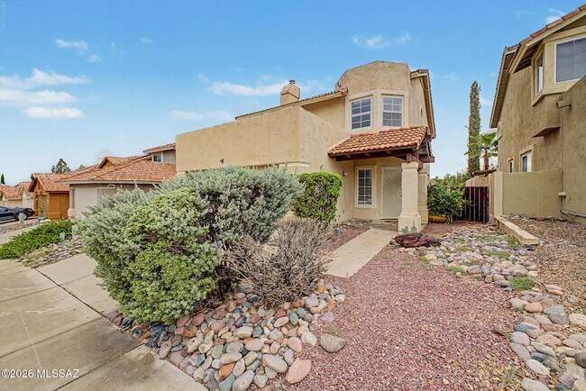 Building Photo - 11525 N Eagle Peak Dr