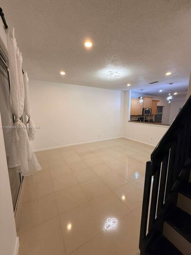 Building Photo - 2358 SW 177th Ave