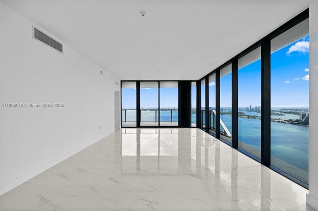 Building Photo - 700 NE 24 # 3707 MIAMI, FL 33137