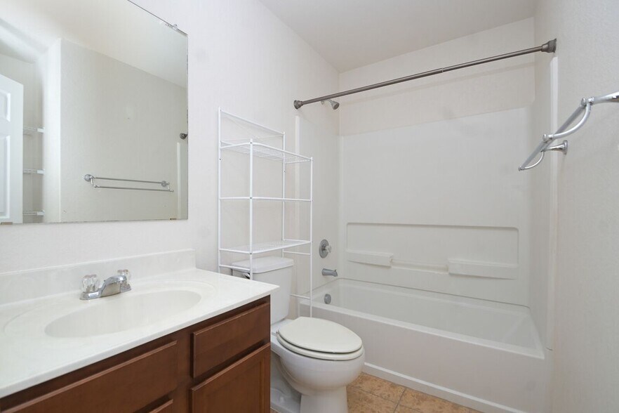 Building Photo - 3727 Fringe Breeze