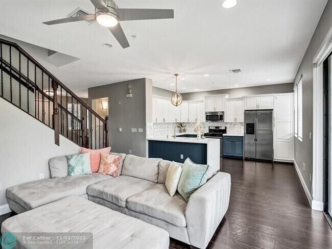 Building Photo - 2925 NW 126th