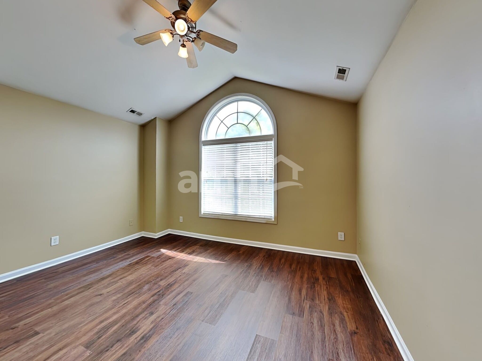 Building Photo - 4049 Alder Grove Ln