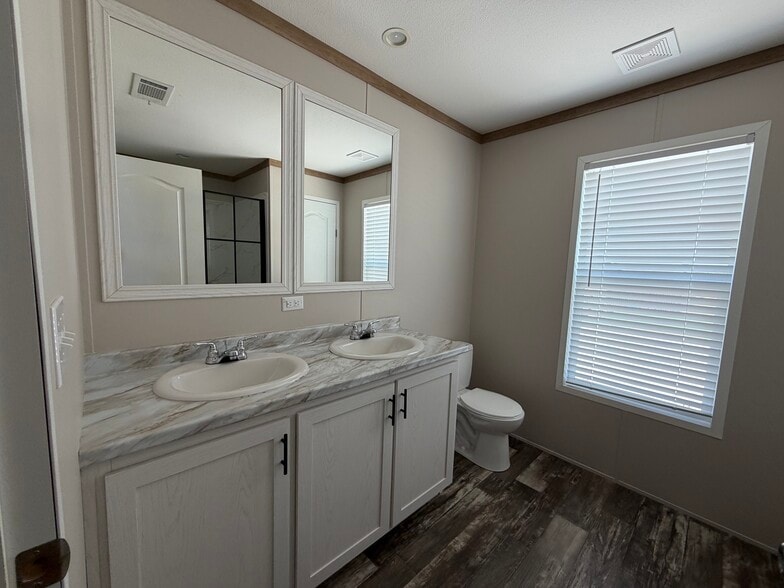 Building Photo - 408 Alabama Trl