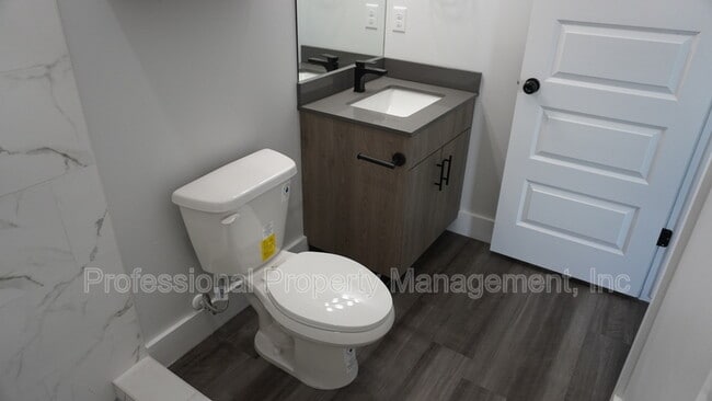 Building Photo - 2909 Bravo Rd