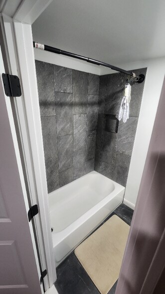 Building Photo - 3512 Holmes Ave