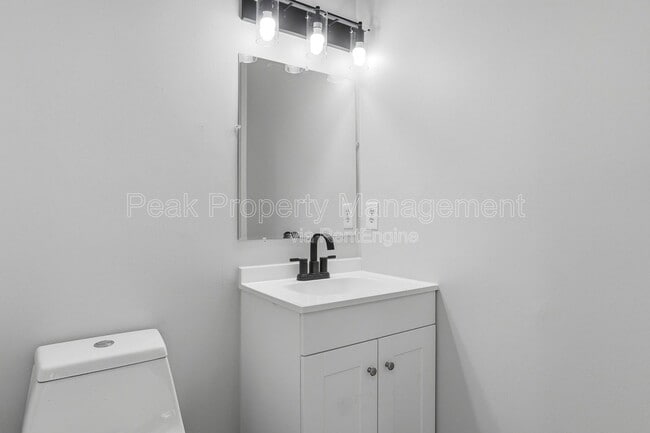 Building Photo - 2307 Providence Creek Rd