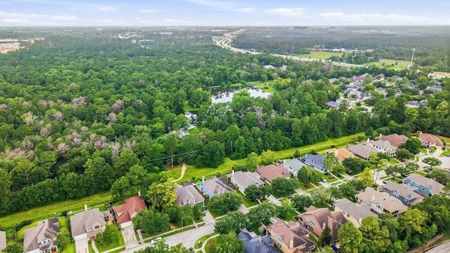 Building Photo - 27730 Geneva Hills Ln