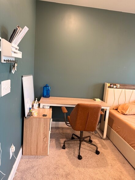 Building Photo - 338 Simeon Dr