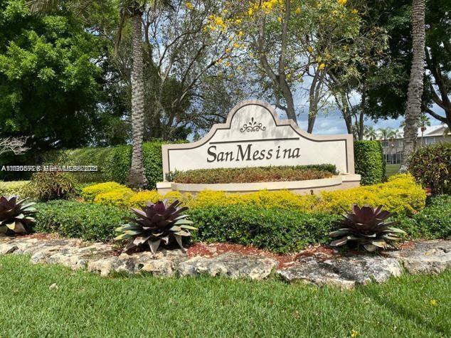 Building Photo - 2142 Madeira Dr