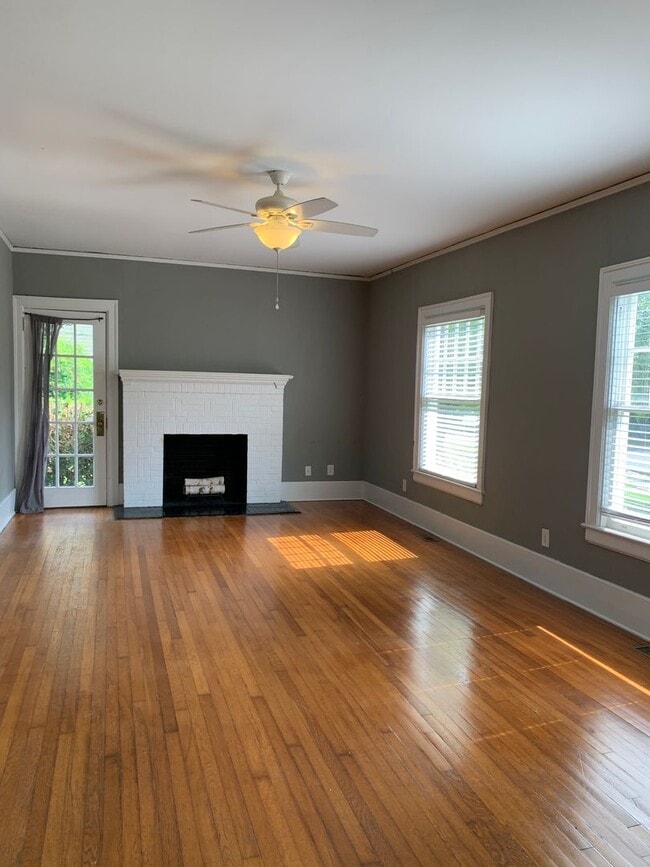 Building Photo - FOREST HILLS: Beautiful Historic 3 Bedroom 2.5 Bath House on Colonial Drive