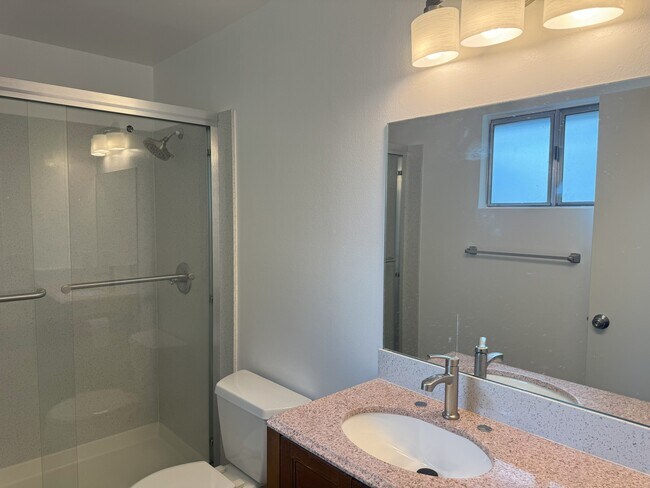 Building Photo - 2460 Brookside Way