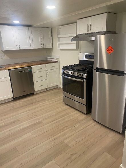 Building Photo - 4275 Whitman Ave N