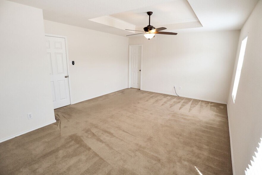 Building Photo - 23923 Wimberly Oaks