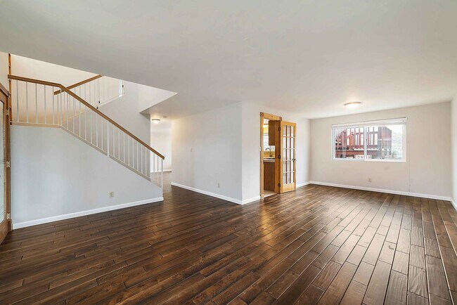 Building Photo - 1642 Caulsa Lane - Coming Soon - Available Mid May!!