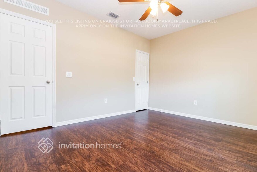 Building Photo - 2443 Longworthy Rd