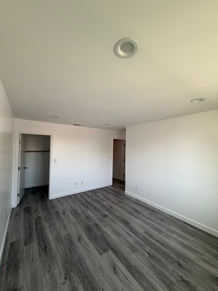 Building Photo - 1130 Browning Blvd