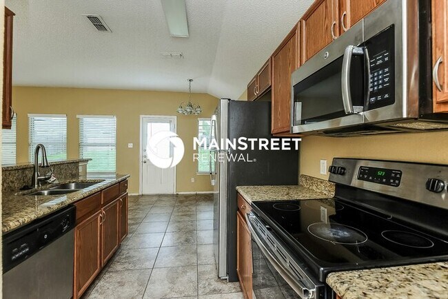 Building Photo - 3 Bedroom Pet-Friendly Home in Fort Worth,...