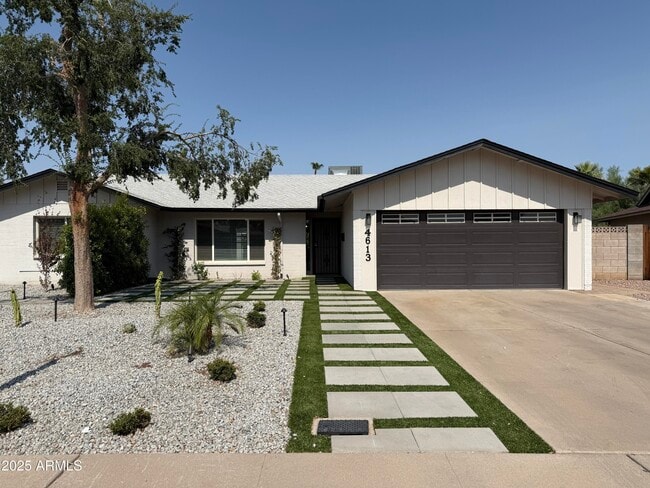 Primary Photo - 4613 S Rita Ln