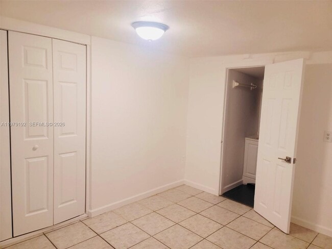 Building Photo - 842 NW 107th St