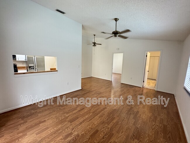 Building Photo - 7908 Knight Dr