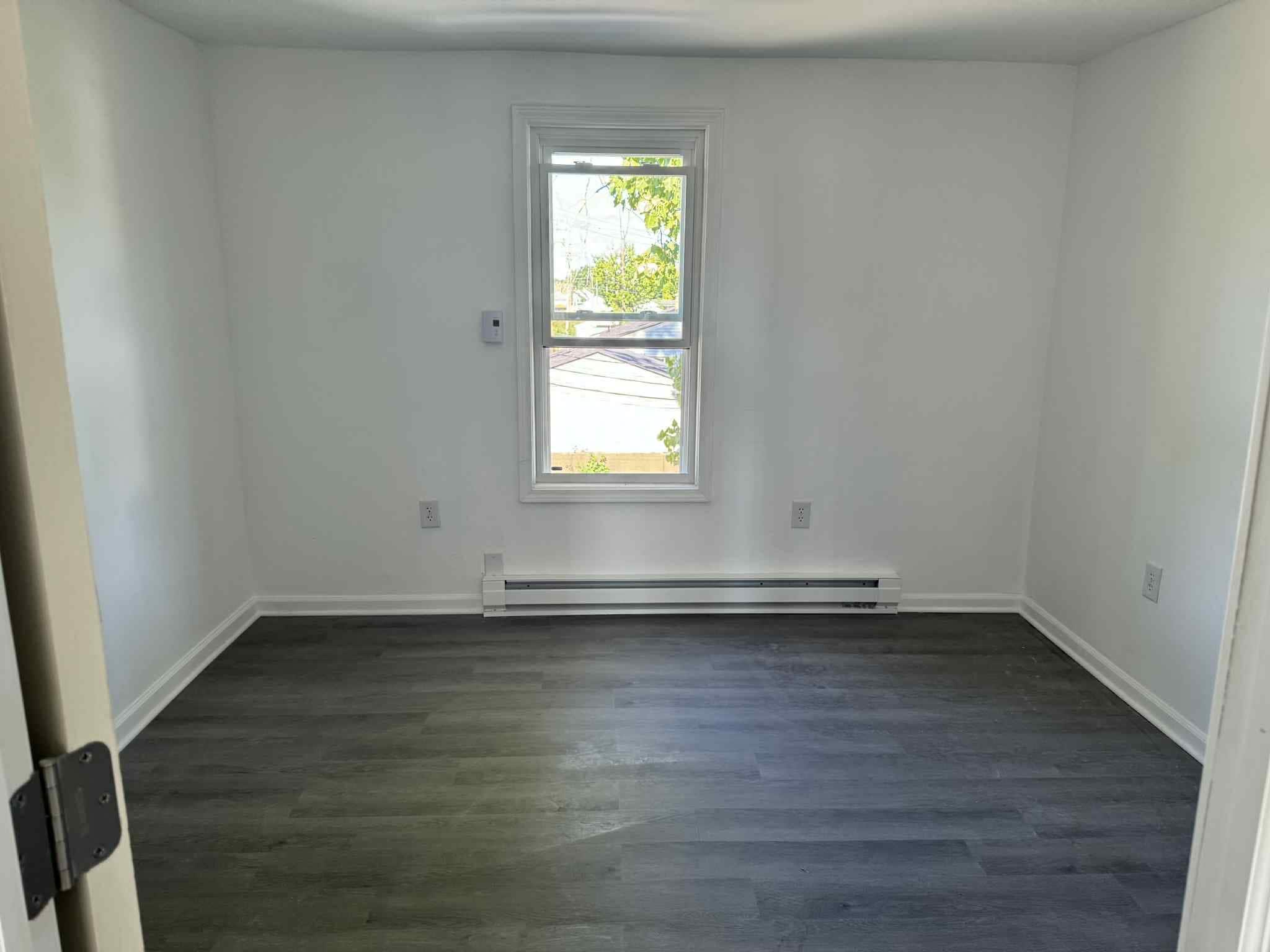 Building Photo - 4656 8th St