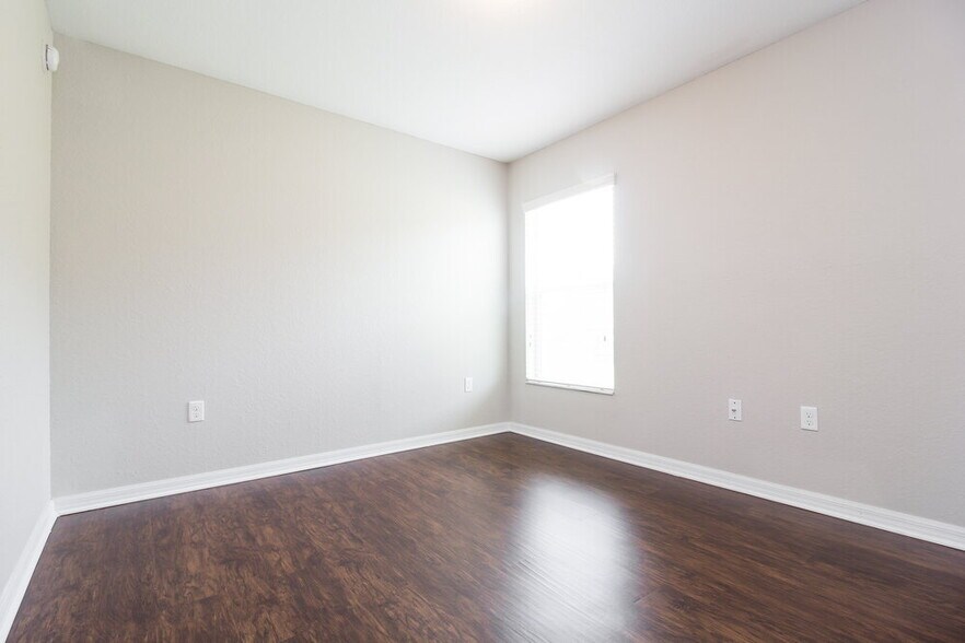 Building Photo - 2533 Bobby Lee Ln