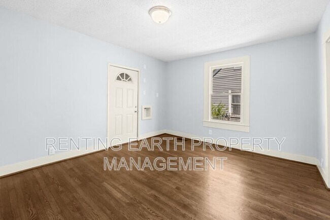 Building Photo - 6309 3rd Ave S